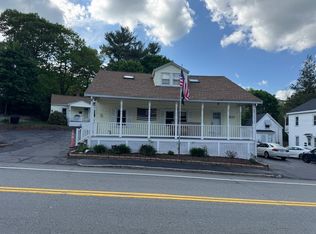 1028 Main St, Woburn, MA 01801