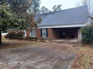 15 Royal Oaks Pl, Jackson, TN 38305