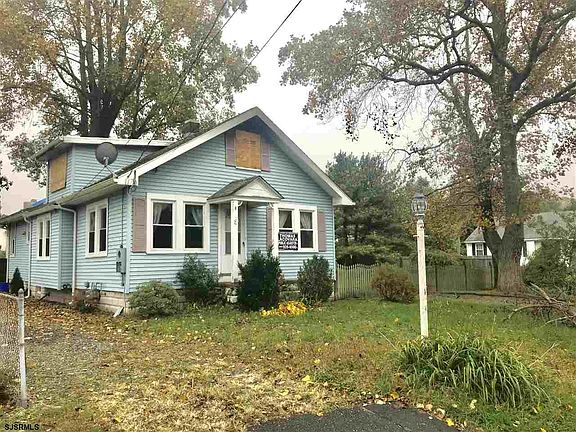3rd image of 2414 Zion Rd
