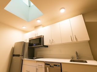 Louisa Hotel Apartments, Seattle, WA 98104