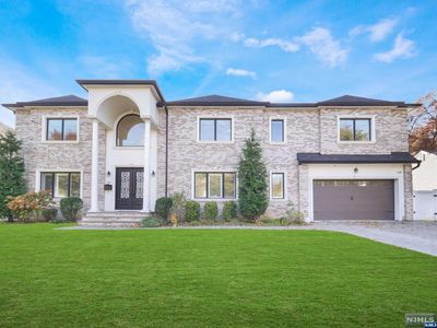 739 Galda Rd, Paramus, NJ, 07652