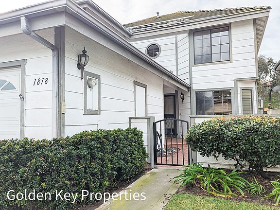 3rd image of 1818 Spyglass Cir