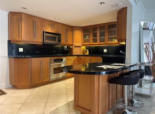 Commodore Club South, Key Biscayne, FL 33149