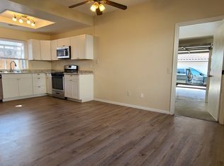 1388 Palomar Pl, Vista, CA 92084