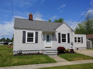 1724 Douglas Rd, Wickliffe, OH 44092