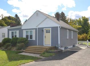 236 E Carpenter St, Charlevoix, MI 49720