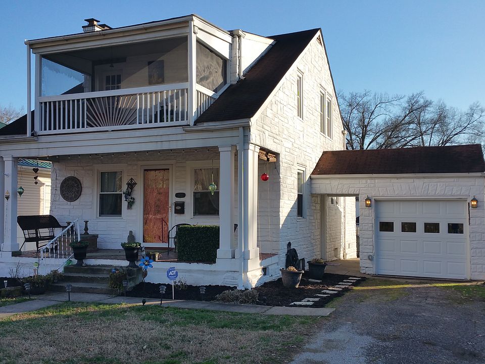 1st image of 3821 Kanawha Ave SE