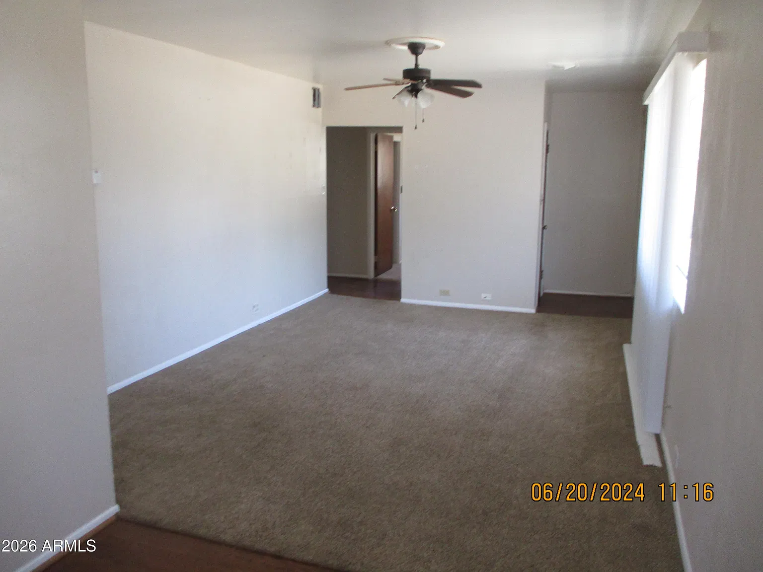 3 bed, 2.0 bath, 993 sqft, $950 — Photo 3