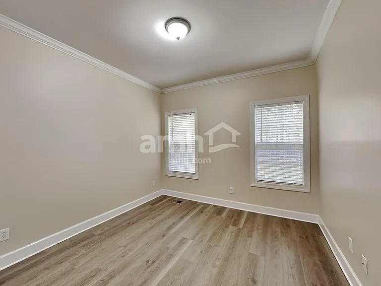 417 Bethany Cir — Photo 12