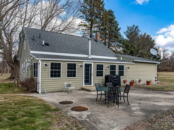 7591 Brookville Rd, Oxford, OH 45056