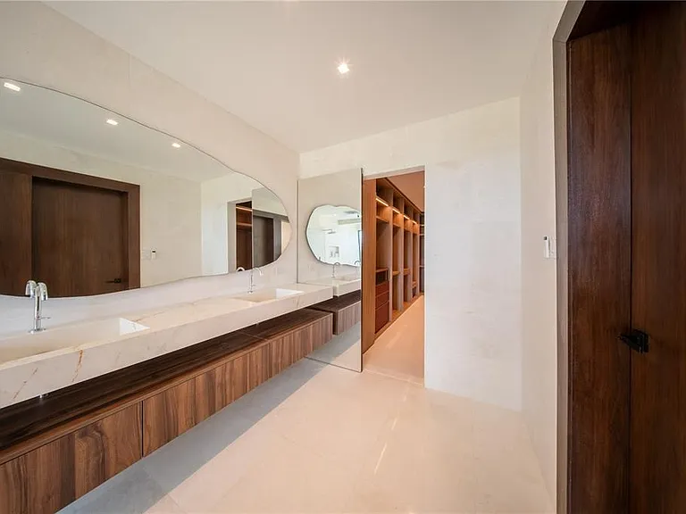 1 Corredor Miralago #908 — Photo 45