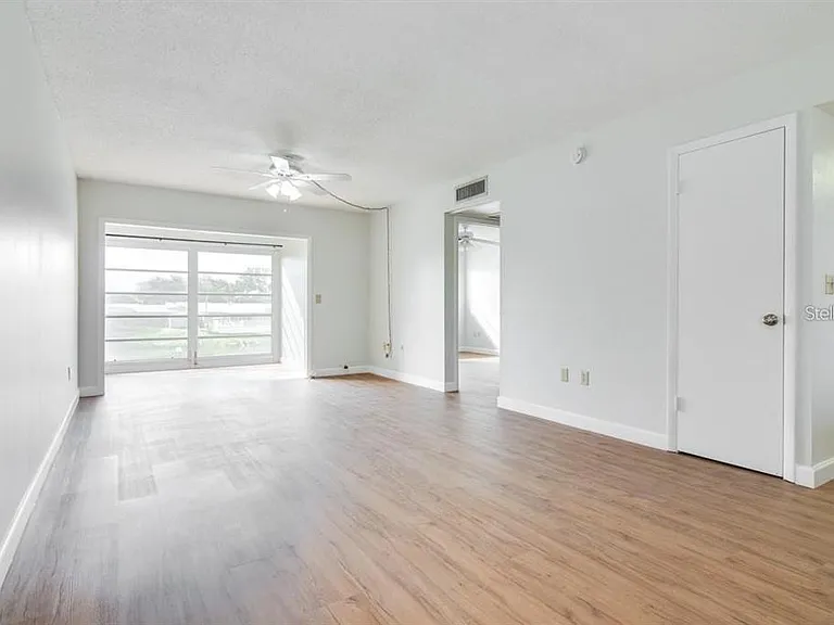 1303 S Hercules Ave #19 — Photo 7