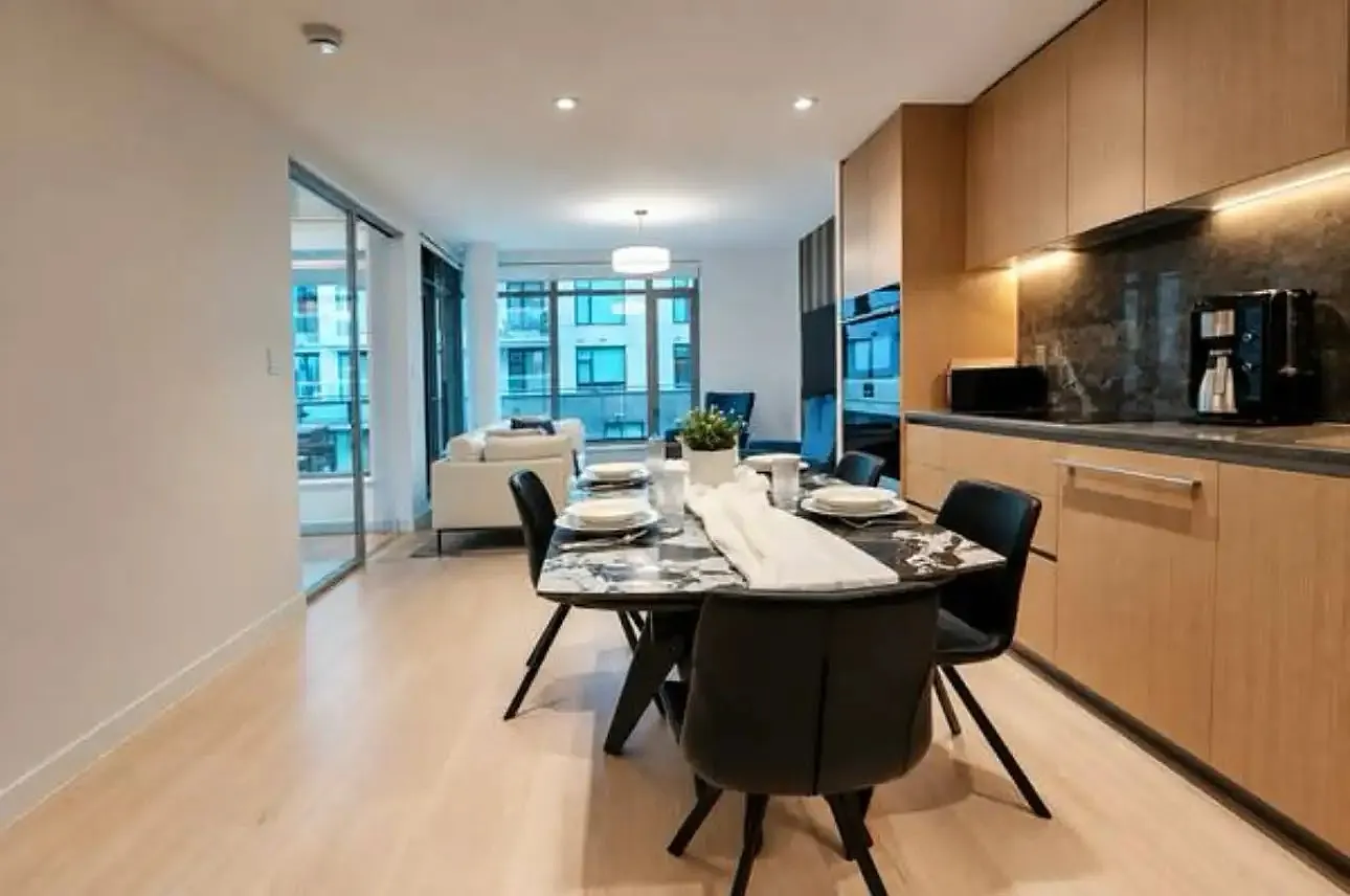 1 bed, 830 sqft, $3,600 — Photo 3