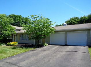 305 Quartermile Rd, Greenville, PA 16125