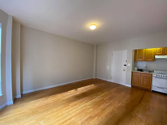 Rented by Oxford Property Group | media 4