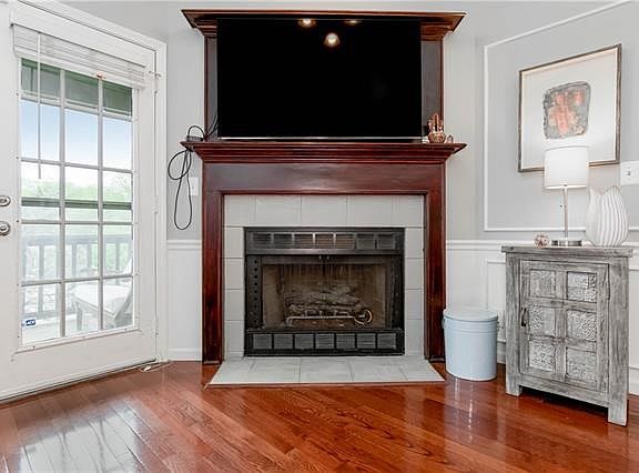 4th image of 7402 Nall Ave