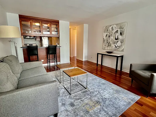 Rented by T&T Real Estate | media 3