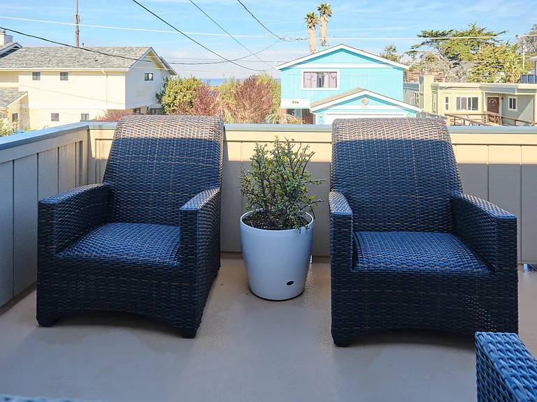 Vine St — Photo 28