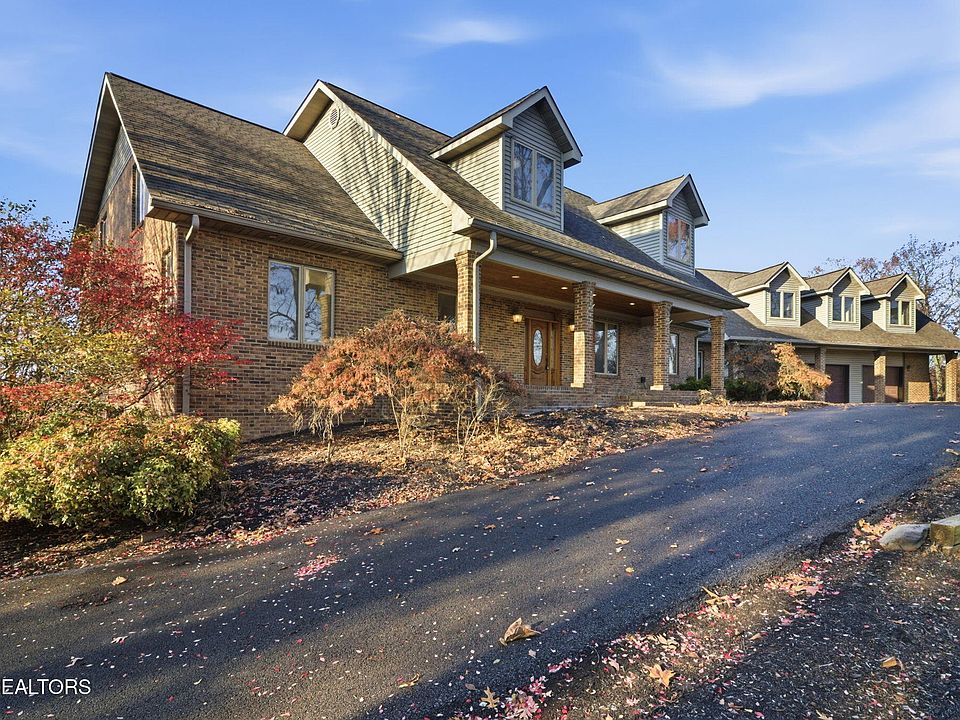 1st image of 306 Teague Ln