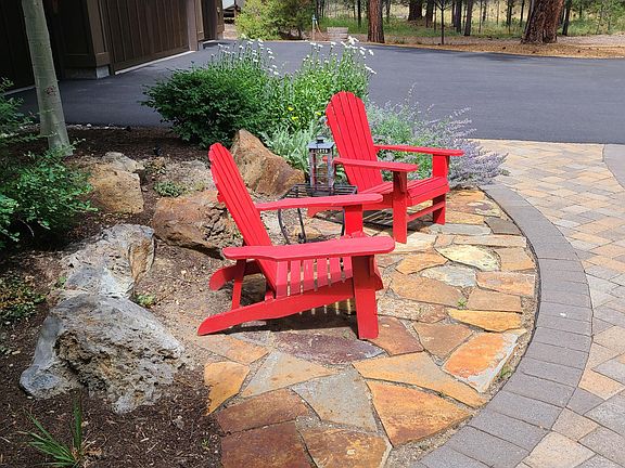 5th image of 54937 Forest Ln