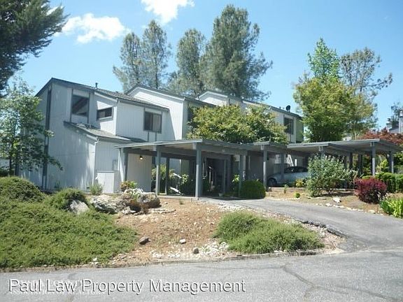 2nd image of 101 Rockwood Dr