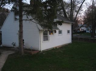 5926 Vandegrift Ave, Rockville, MD 20851