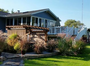 8843 Ennis Dr, Erie, PA 16509
