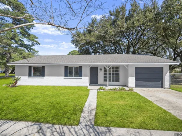 6912 Oak Park Dr, Baton Rouge, LA 70812