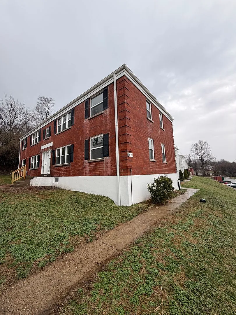 Building Photo - 1439 Nightingale Rd
