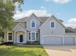 14157 Bond St, Overland Park, KS 66221