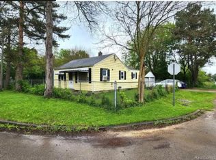 1455 W Juliah Ave, Flint, MI 48505