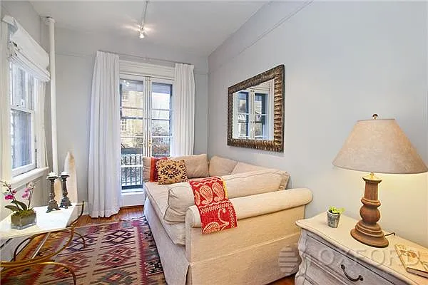 Rented by Oxford Property Group | media 55