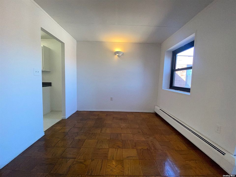 100 Clinton Ave APT 4A, Mineola, NY 11501 MLS 3478575 Zillow