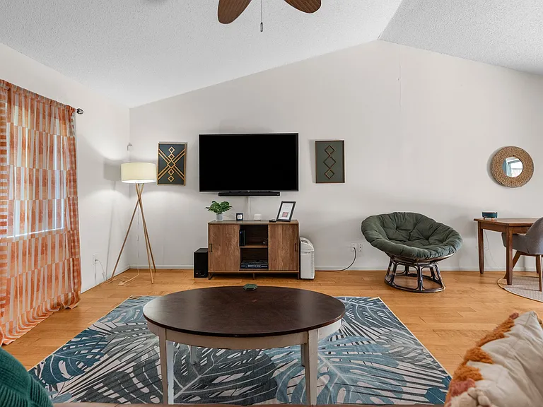 13085 Lawrence St — Photo 3