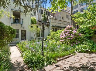 19 Vandam St #1, New York, NY 10013