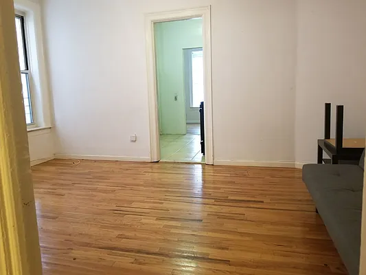 Rented by Lang Realty LLC | media 5