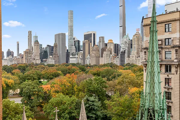 Sold by Compass | media 10