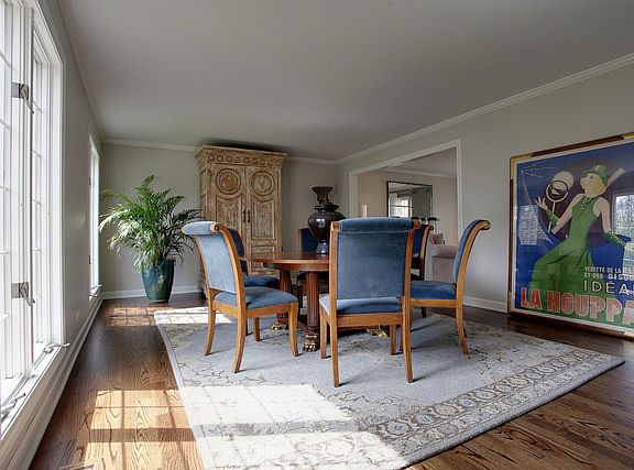 4th image of 283 Dover Cir