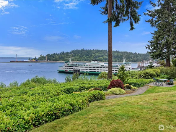 965 Winslow Way E #104, Bainbridge Island, WA 98110