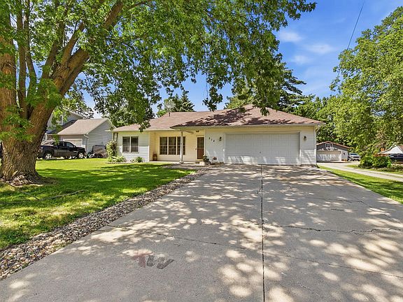 3rd image of 214 Trondheim Rd