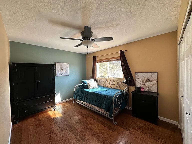 1380 Haven Green Ct — Photo 21