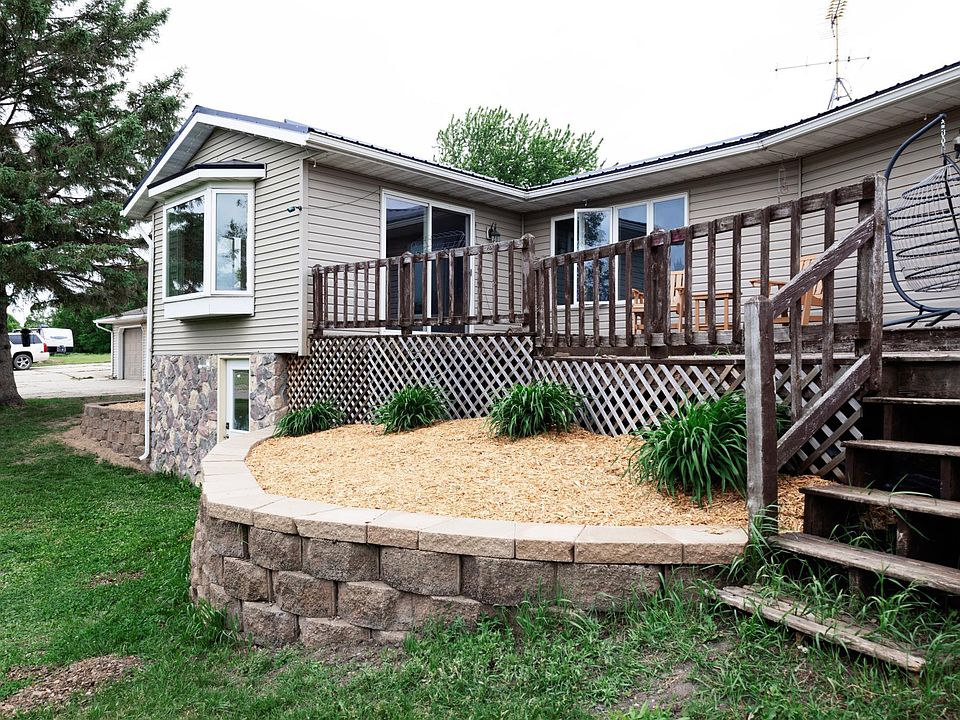 1st image of 10588 Chippewa Hts NW