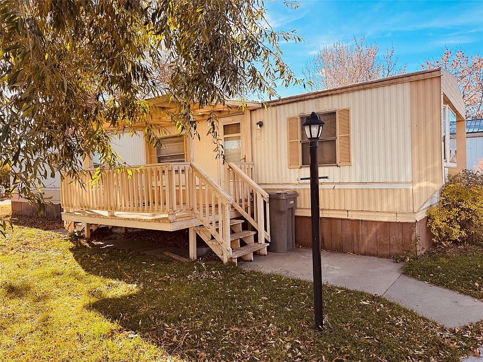 1st image of 2995 Prospect Ave Trailer 16