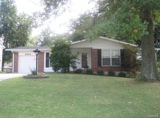 2840 Smiley Rd, Maryland Heights, MO 63043