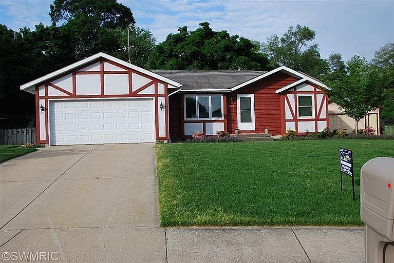 1st image of 3284 Sandcrest Ct SW