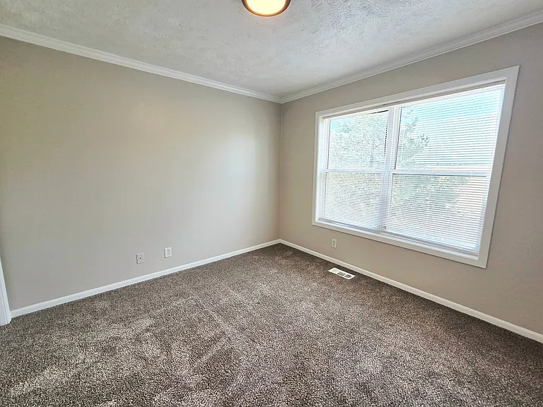 1104 - 1116 Mazatlan Cir. — Photo 16