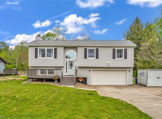 7821 Twin Hills Rd, Streetsboro, OH 44241