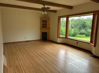1075 Wayzata Blvd W, Long Lake, MN 55356