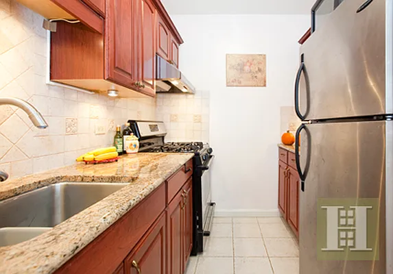 Rented by Halstead Real Estate | media 14