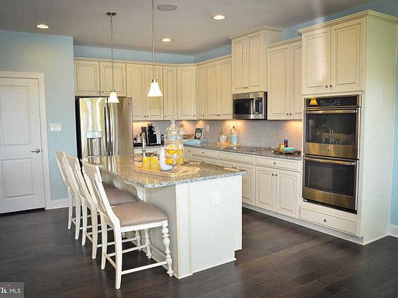 3rd image of 30136 Sanctuary Dr #158